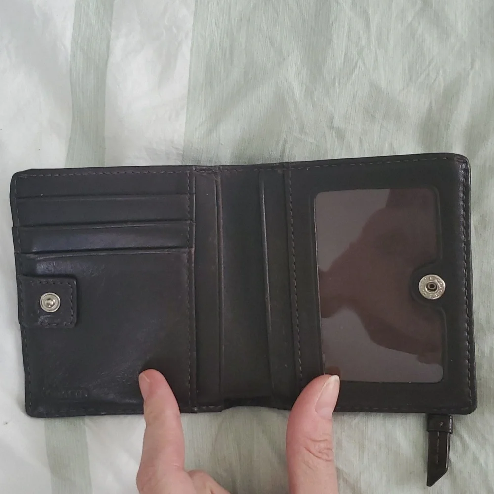 Coach Small Classic Fold Wallet - Picture 3 of 11